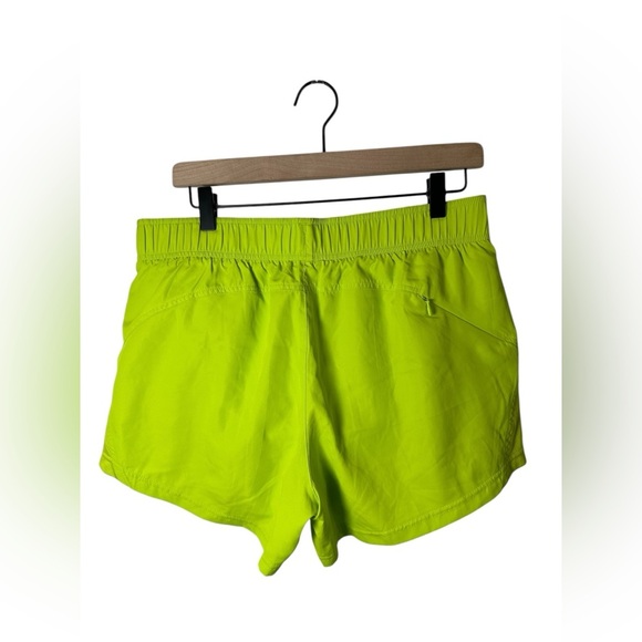 Athletic Works Women’s Running Shorts Neon Yellow Green Medium (8-10) - Picture 3 of 6